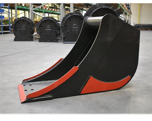 35 cm. Schaktskopa (tidigare design, ex. fästen)